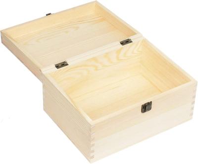 China Natural Pine Europe Large Rectangle Craft Stash Boxes Wooden Unfinished Box With Hinged Lid for sale