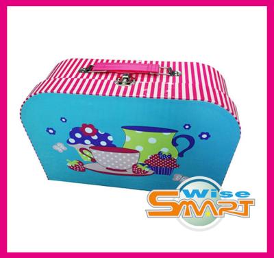 China Personalized Handcraft Cardboard, Sutured, Stitching Paper Suitcases / Paper Handle Box for sale