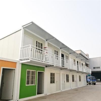 China Modern Low Cost 20ft Modular Detachable Container House Sandwich Panel Container For Offices for sale