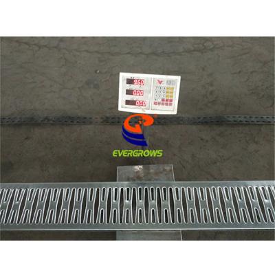 China Corrosion Protection Scaffolding Metal Plank Clamp Steel Weight 12.5Kg For Mezzanine for sale