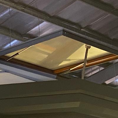 China Magnetic Screen Motorized Electric Opening Glass Roofing Aluminum Skylight for sale