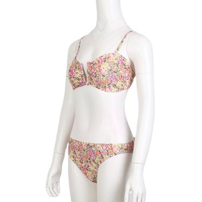 China Bandeau Fashion Sexy Plus Size Bikini Floral Polyester/Spandex Swimwear for sale