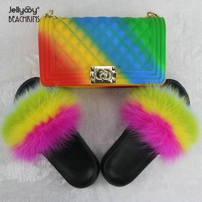 China CUSHIONING (of the large rhombus 2.0 jelly bag) FBA01 color frosted with rainbow color fox fur ladies sandals and slippers set for sale