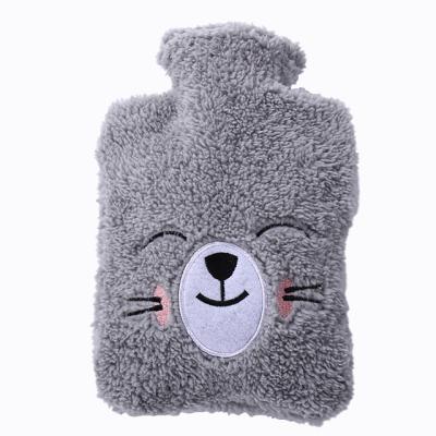 China Medical Care Physiotherapy Plush Fabric Hand Student Explosion-Proof Rubber Hot Water Bottle With Cover 750ml for sale