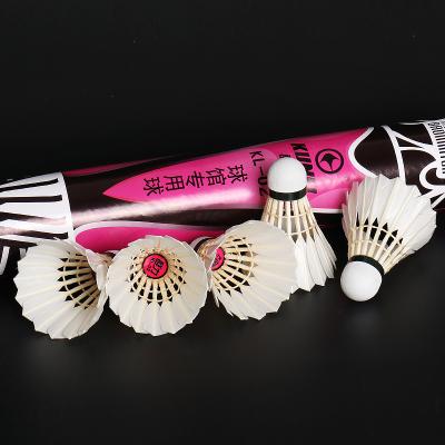 China Club OEM Badminton Shuttlecock Duck Feather Shuttlecocks Super Durable For Club Competition Shuttle Cock Badminton Ball for sale