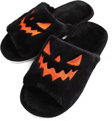 China Soft 2023 Hot sale Custom winter halloween spoof women fashion warm pumpkin Fur slippers halloween shoes indoor slippers for sale