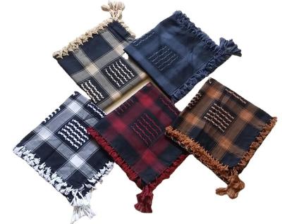 China Breathable high quality Omani turban cotton keffiyeh square yashemagh outdoor fringed Yemeni shemagh Four-sided men Arab men tactical for sale