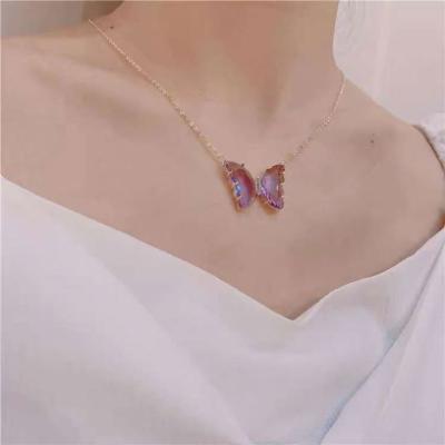 China BOHEMIA Summer Ice Cream Color Butterfly Necklaces Pink Crystal Glass 18k Gold Plated Butterfly Pendant Necklace for sale