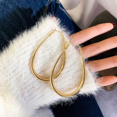 China Environmental Friendly High quality fashion rose gold thick hoop earrings jewelry exaggerated chunky large hoop earrings for women for sale