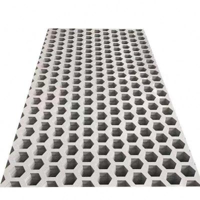 China Plain Weave Sheet Metal Perforating Machine 6mm Coated Stainless Steel Wire Mesh for sale