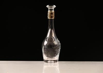 Chine Hot Selling Juice Liquor Wine Fruit Wine Whiskey Clear Vodka Glass Bottles for Alcoholic Beverages 700ml à vendre