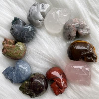 China Natural High Quality Gemstone From China Crystal Stones Mixed Different Mini Skulls For Gift for sale