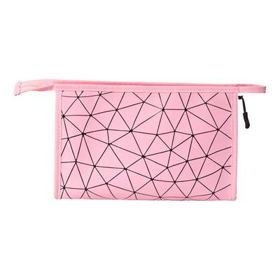 中国 Durable Luxury Custom Travel Makeup Bag Diamond Lattice Geometric Patterns Printing Pink PU Cosmetic Bag 販売のため