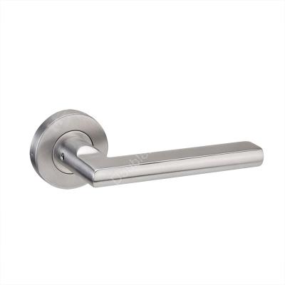 China Stainless Steel Pipe Precision Cast Iron Door Handle Fire Door Modern Hollow Door Handle for sale