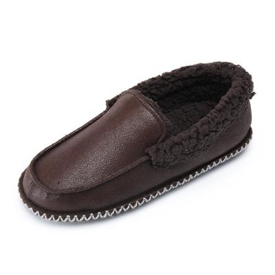 China Fashion Trend Factory Wholesale Handmade Zig-Zag Micorfibre Upper Slippers for Men Winter Indoor and Outdoor Warm Moccasin Slippers for sale