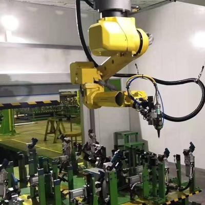 China Pioneer Laser Welding Equipment Robot 2000w With Accurate Temperature Control for sale