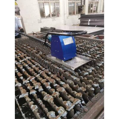 中国 CNC Plasma Laser Cutting Machine Slag Removal Cleaning Machine 販売のため