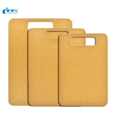 China Sustainable Wood Fiber Cutting Board Heat Resistant Kitchen For Restaurant for sale