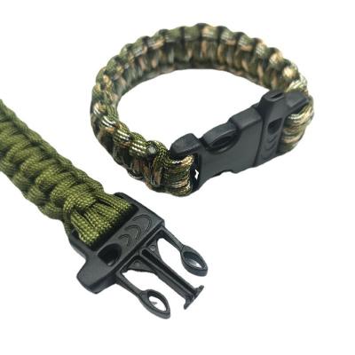 China Outdoor Survival Outdoor Survival Camping Bracelets 550 Paracord Whistle Hike Plastic Bracelet for sale