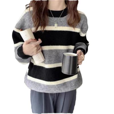 China Breathable Thick Knit Sweater Retro Outer Wear Contrast Stripe Loose Chef Knitted Women Pullover Sweaters for sale