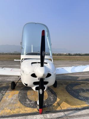 Chine Nouvelle version Avion de luxe Avion civil Modèle civil pour les amateurs Dédié à vendre