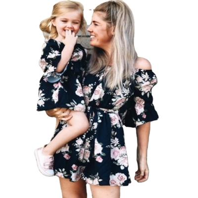 China Compressed Flower Print Women Long Sleeve Parent-child Outfit Child Dress Mommy and Me To Dress Family Clothing Sets for sale