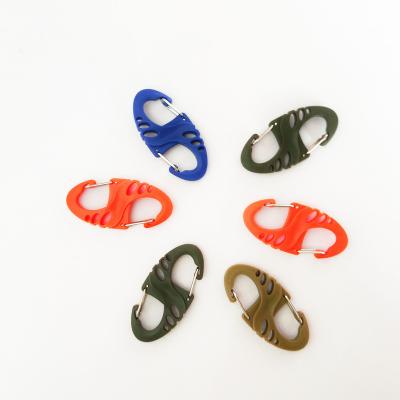 China Lightweight Plastic Tactical Climbing Clip D Shaped Key Chain For Strap Locking Carabiner Hanging Hook for sale