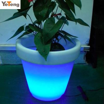 China Popular Aluminum LED Garden Flower Pot Recycled Plastic Ceramic Paint Designs Flower Pot Molds for sale