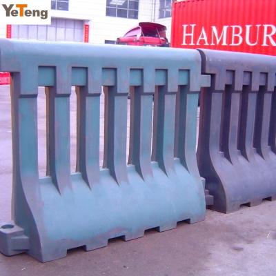 China Aluminum Road Barricade Barricade Road Barrier Road Safty Filled With Water Road Block for sale