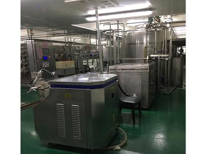 Cina Linea di lavorazione del latte UHT a risparmio energetico Soluzione di latte UHT personalizzata di alta qualità e affidabilità 500-20000L/H SUS304/316 in vendita