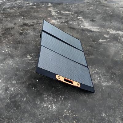 China Waterproof All Black  Portable Foldable 200w Flexible Folding Solar Panels 200W for sale