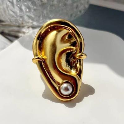 China Environmental Friendly Fashionable vintage abstract personality ear pearl ring fashion jewelry sterling gold rings for girls for sale