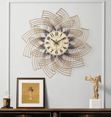 China Wholesale Nordic Oversized Modern Home Metal Wall Clock Art Decor Luxury Decorative Room Handicraft Antique Style for sale