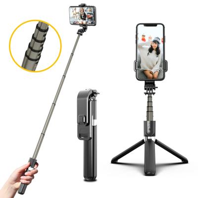 China Foldable Digital Camera Radio Selfie Stick Tripod with Remote Controller for Smartphone for sale