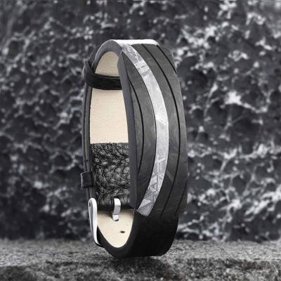 China Carbon Fiber Meteorite Adjustable Mens Leather Bracelet Length 16-19cm for sale