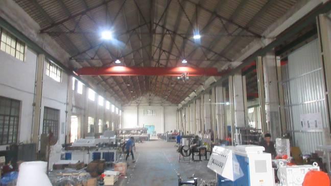 Fornitore cinese verificato - Zhangjiagang City Qiangsheng Plastic Machinery Co., Ltd.