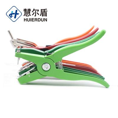 China Farms Animal Ear Tag Applicator Metal Cattle Ear Tagger Metal Pig Sheep Cattle Ear Tags Pliers For Sale for sale