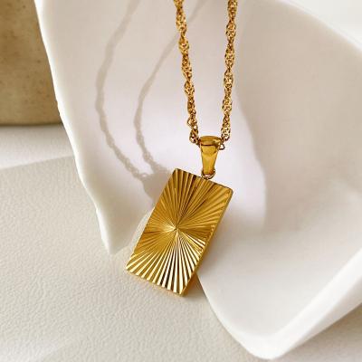 China Square Sunburst Textured Necklace N0169 Vintage Singapore Chain Stainless Steel Simple Twisted For Women Square Sunburst Textured Pendant Necklaces for sale