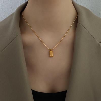 China Simple Snake Chain 316L Stainless Steel Square Bricks Vintage Tasty Gold Pendant Necklaces for Women Square Tasty Gold Bricks Pendant Necklaces for sale