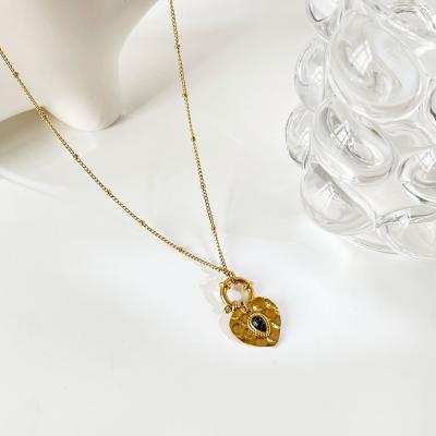 China Stainless Steel Heart Pendant Necklace With Black Natural Stone Chain Minimalist Thin Necklaces For Women Vintage Stainless Steel Heart Pendant Necklace With Black Natural Stone for sale