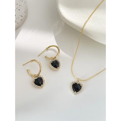 China Tasty Simple Tasty Black Heart Pendant Necklace N0601 Snake Chain Zircon Necklace Zircon Heart Pendant Necklace For Women Birthday Love Jewelry for sale