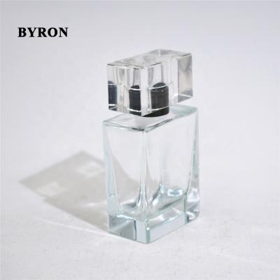 China Free Sample High End High Quality Free Sample Woman 50ml Luxury Square Spray Glass Perfume Bottle 50ml Wholesale for sale