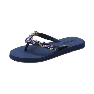 China Fashion Trend New Arrival Beach Summer Flip Flops Soft Non-slip Slipper With Rhinestone Crystal Ladies Bling Chain Women for sale