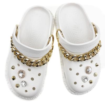 China Amazon Croc Chain Glass Shoes Decorative Jewelry Garden Chains Buckles Metal Chain Rhinestone Set for sale