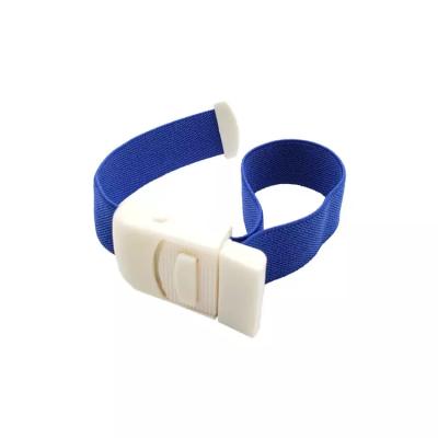 Cina Medical Automatic Snap On Tourniquet Outdoor First Aid Buckle Tourniquet in vendita