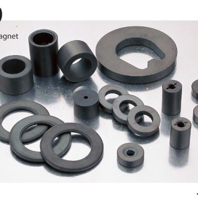 China Ferrite Permanent Magnet Recommended Product Bonded NdFeB Ferrite Magnetic Ring for sale