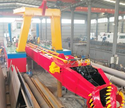 China Barco de excavación de 600 mm 24 pulgadas de corte de succión con distancia de descarga de 2 km para excavación de lodos en venta