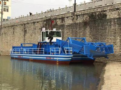 China 70kw Power Of Aquatic Weed Harvester Are Used To Collect And Clean River Water Plants Duckweed Harvester for sale