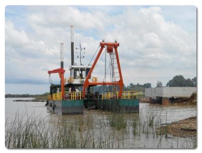 China Customized  6 inch to 26 inch Cutter Suction Dredging Machine for Sand Dredging with Cutter Head en venta