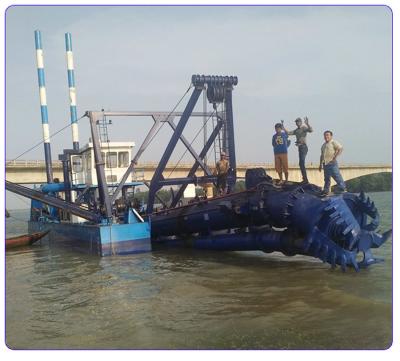 China Small size high performance sand dredger machinery&Equipment with Cutter Head for River Lake and Sea Dredging Projects en venta